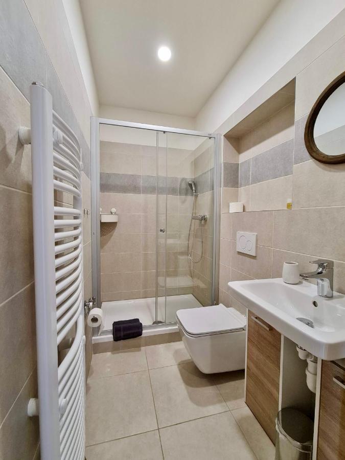 Apartman Praha Brevnov Exterior foto