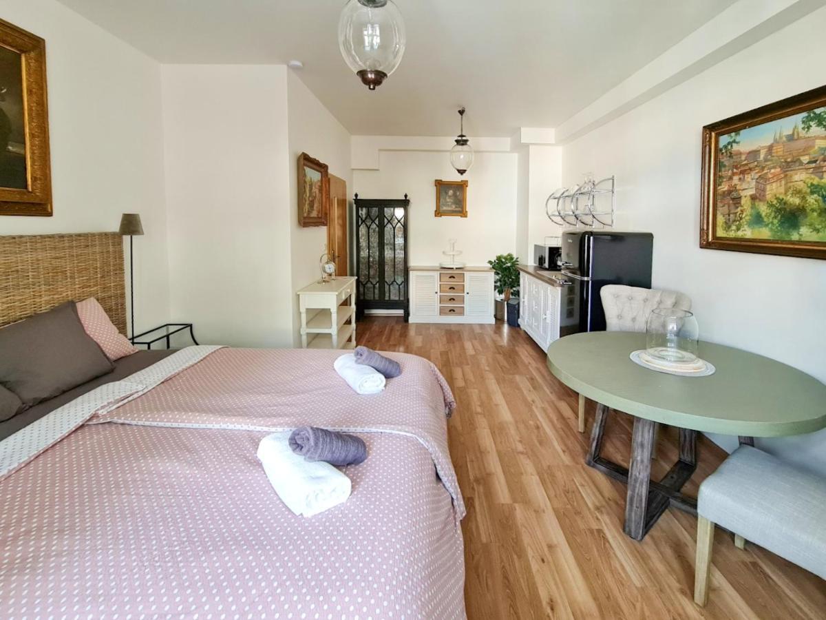 Apartman Praha Brevnov Exterior foto