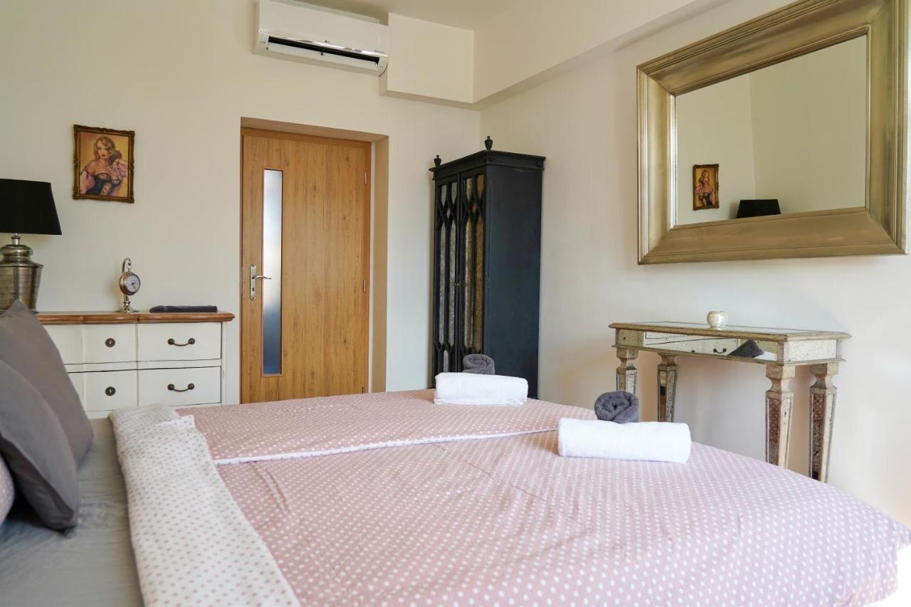 Apartman Praha Brevnov Exterior foto